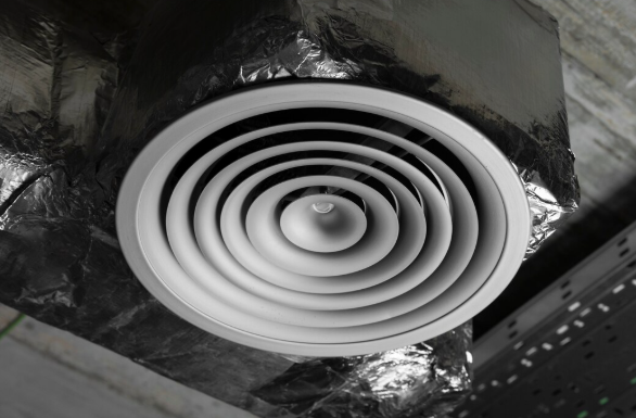 Dutos de Exaustão: Guia Essencial para Melhorar a Qualidade do Ar em Ambientes Internos